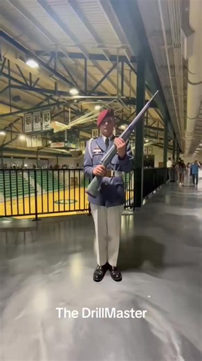 This is a great beginning sequence that armed #exhibitiondrill (XD) cadets can learn to layer on top of their marching. ℹ️Layered movement creates a much more effective performance instead of what we see in many performances: march to formation "A" at Port, begin exhibition rifle manipulation, march to formation "B" at Port, begin exhibition rifle manipulation, repeat. ℹ️Not to insult anyone, but that can get old really quickly. Having "hard" transitions of stop-start-stop-start are nowhere near