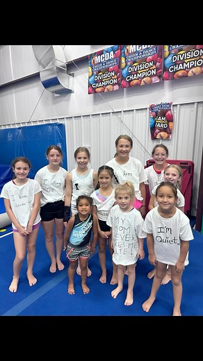 Our girls gymnastics team had a ton of fun at a white lie themed all team practice yesterday with a color bash at the end🤩 | Helix Athletics