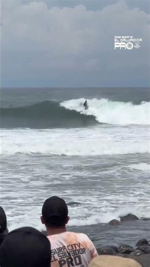 ‪@kaulivaast987‬ goes golden in #ElSalvadorPro start over 2x World Champ ‪@corona‬