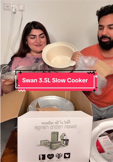 My dream purchase! ✨ this retro 3.5L Slow Cooker by @Swan Brand UK! #tiktokmademebuyit #blackfriday #giftideas #slowcooker #kitchengadgets