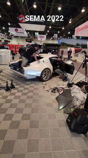 406K views · 4.1K reactions | Not entirely sure what's going on here. Looks like a mid engine LSX 1970 widebody fastback mustang... #fastback #mustang #musclecar #midengine #lsmustang #sema #SEMA2022 | Internal Combustion | Facebook