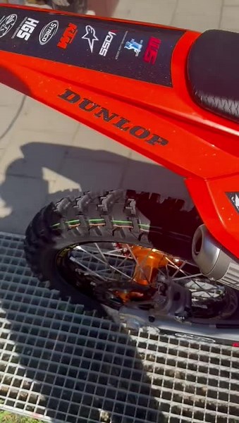 Exciting Motocross Racing Footage with Wes Strik and Little Dougie