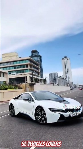 🔥 BMW i8–lThe Futuristic Hybrid Supercar That Still Turns Heads!|4K Cinematic#bmwi8roadster#trending