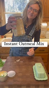 Instant oatmeal mix (homemade) this is so easy to grab on a busy morning! Throw some boiled water in it or heat it up with milk in the microwave (whichever you prefer). It’s so simple to make and have on hand- and it warms you up this time of year too! Oatmeal can be a complete meal for me haha! I love to add banana- peanut butter- honey- cinnamon- walnuts or pecans- it’s just yummy!!! 😋 Here’s the recipe: 3 cups old fashion oats 1/2 c brown sugar 1/4 c white sugar (If you want less sugar or no