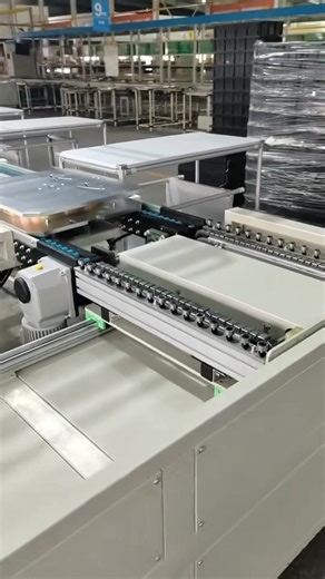 Factory chain conveyor