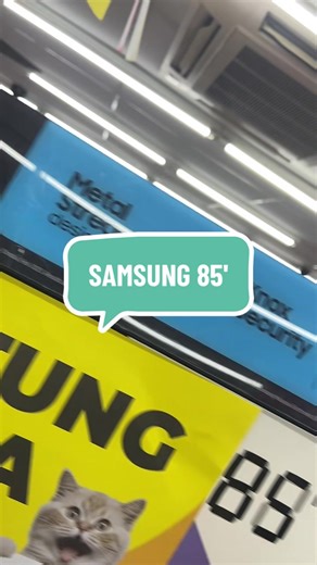 📺 Overview \t•\tModel: Samsung UA85U8500F (part of the U8500F series) – 2025 Crystal UHD 4K Smart TV. \t•\tScreen Size: 85″ 4K UHD (3,840 × 2,160). \t•\tPanel Type: LED with Crystal Processor 4K. \t•\tRefresh Rate: 50 Hz native. \t•\tOperating System: Samsung Tizen Smart TV (apps like YouTube, Netflix, etc.). \t•\tDesign: MetalStream slim bezel design. 🖼️ Picture & Performance \t•\tCrystal Processor 4K: Upscales non-4K content and helps with color processing. \t•\tHDR & HDR10 Support: Better d