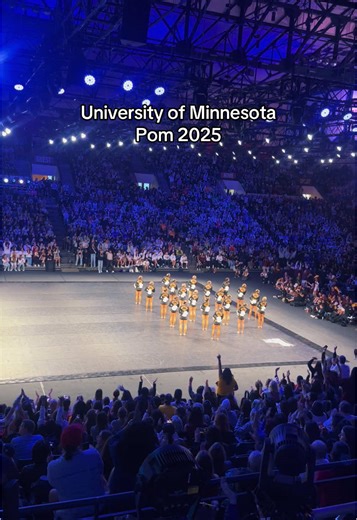 University of Minnesota Pom Team at UDA Nationals 2025