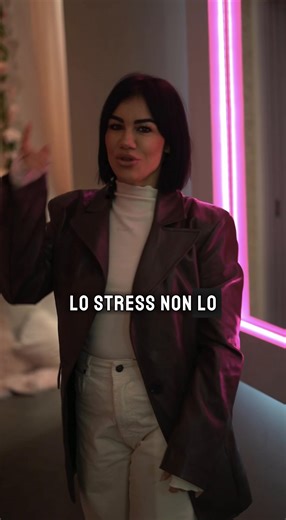 Concediti una pausa che rigenera corpo e mente ✨ Nel nostro centro 360 Gradi a Martina Franca, il lettino thai diventa il cuore di un’esperienza di benessere totale: 💆‍♀️ massaggi craniali per sciogliere le tensioni ✨ skincare personalizzata per illuminare la pelle 💇‍♀️ piega finale per sentirti subito al meglio Un rituale pensato per ridurre lo stress e ritrovare equilibrio, leggerezza e armonia… a 360 gradi 💚 📍 Martina Franca 📞328 986 0769 #LettinoTai #RelaxProfondo #Benessere360 #Riduzio