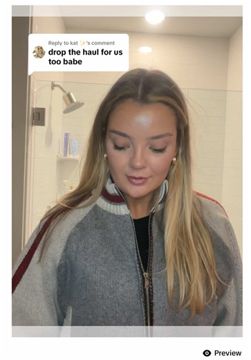 Chicago Shopping Haul: Jackets and Outfits Revealed