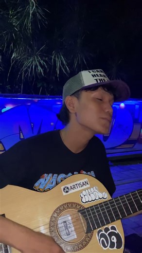 Ⓐ Ⓘ Ⓗ on Instagram: "rindu dikit boleh kan? hehe 🧢 : @strainwaves.club song by : @virzhaofficial - Tentang Rindu (Cover) #fyp #coverlagu #reelsinstagram #virzha #tentangrindu"