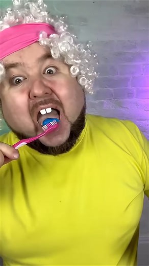 How to use toothpaste🪥😁😄#shorts