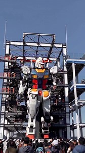 Gundam ready for combat 🎥 @kyototripper | Japan Daily