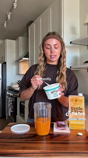 Brown butter & sage butternut squash pasta 🍂 full recipe is on my substack in bio :) @Nancy’s Probiotic Foods @Maldon Salt @Kettle and Fire @Pasta Rummo #recipe #easyrecipe #quickrecipe #healthyrecipe