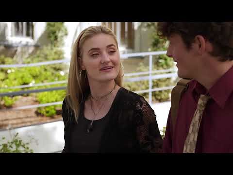 Lainey's Yearbook - Schooled