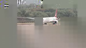 Rare 09L departure at Heathrow airport with the Qantas 787 heading back to Perth #avgeek #planespotting #aviation #flying | SDTV Spotter Dedicated TV