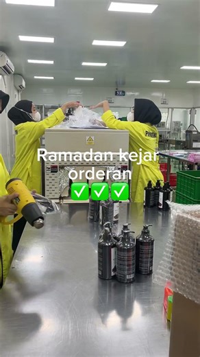 Sudah buat janji temu dengan Mitra Adev di bulan ini, Mitra Adev? #maklon #maklonkosmetik #skincare