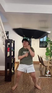 3.6M views · 391K reactions | oh eto mag paflashlight at pa energy na kaya tigil tigilan nyo na nanggigigil ako sa inyo! | Jomar Yee | Facebook