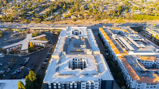 Where to Live in San Diego: Part 2 – SDSU College Area 🏠 #ad There are a lot of places to live in San Diego — but very few come with their own trolley stop, a massive gym, awesome pool lounges, and some of the best deals in town 👀 I toured Atlas Alvarado to see what makes it such a standout, and here’s why it’s worth a look ⬇️ 🚋 Location perks Built just a few years ago right next to the trolley tracks, SDSU, and UCSD Health Center — making it ideal for students, nurses, grad students, or any