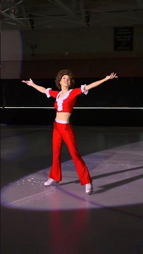 "I'm 50!" Elizabeth Gibson's Sally O’Malley from National Showcase 2025