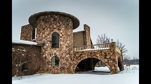 Take a look inside Mike Tyson’s abandoned mansion