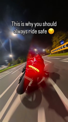 James on Instagram: "Warning: bike crash… Cameras and stuff; @flipndip.plates - Motojames03 for 10% off 🎥 - @insta360 X5 🎥 - @goprouk Hero10 🎥 - @djiglobal Pocket3 @cardo_uk - Packtalk Talk Pro @akrapovic @rg_crashprotection @hondaukmotorcycles @hjchelmets - HJC RPHA 70 Carbon @michelinuk - Road 6’s @officialmonsterfairings #cbr600rr #honda #bike #bikersofinstagram #bikerboy bikelife flipndip insta360 gopro dji cardo hjc carbon michelin nightslikethese Only joking ;) x"