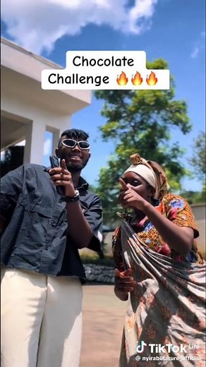 Chriss Eazy na Nyirabutarure barahuye - Chocolate 🍫🥰 #chrisseazy #chocolate