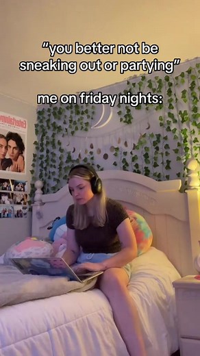 Me on a typical Friday night #Roblox
