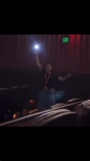 Drake's Big Surprise for Seahawks Fans Ahead of Super Bowl