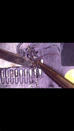 iPad 7th Gen Charging Port Pad Rebuild (Micro-Soldering Repair)