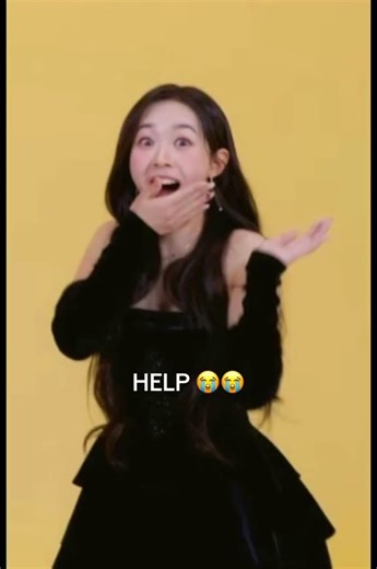 They accidentally kissed each other 🤣