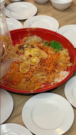 Lao Yusheng Singapore food捞鱼生 新加坡新年美食 #cny #新加坡 #美食 #food #sgfoodie #