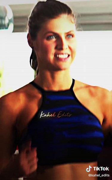 Alexandra Daddario Baywatch Edit