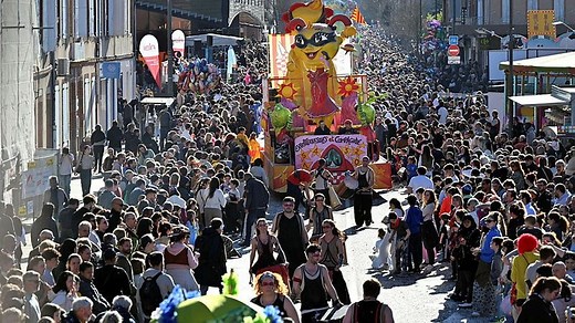 70e édition du carnaval d’Albi : une célébration historique et un appel aux bénévoles passionnés