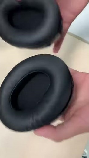 How to install the earpads of TT BH060