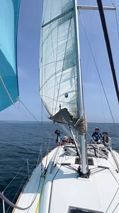 Get your ASA 104 and learn to cruise this summer at BSC! Tap the link in bio to learn more about preparing for a cruise from one of our cruising instructors! #bostonsailingcenter #sailboats #bostonharbor #LearnToSail #americansailing | Boston Sailing Center