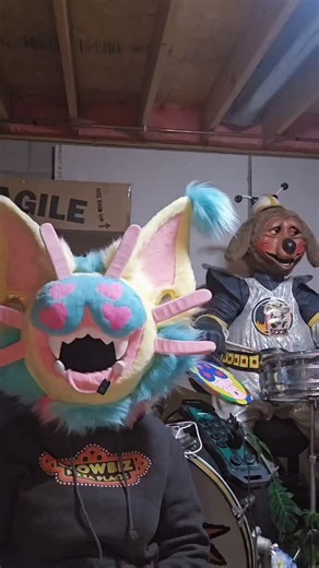 Sunbeam☀️ on Instagram: "ROCKAFIRE&FURRYCON HISTORY LETS GOOOOO!!!!!!!!!!! #rockafireexplosionband #anthrocon #Fursuit"