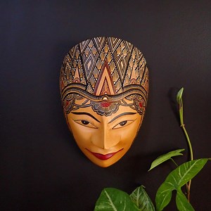 Hand Carved Large Panji Mask: Hand-painted Wood Wall Decor - Etsy