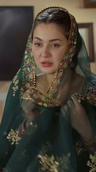 Masha Allah..ye hai Roomi? 🫢 #merehumsafar #shorts #haniaaamir