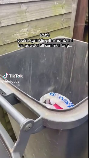 Its selling out! 🥵 our LIMITED EDITION Bin Buddy’s ar flying off the shelves this Summer ☀️ perfect for BBQ season. Theres never been a better time to try the UK’s number 1 bin powder from #binbuddy try the full range: Surf’s Up, Paradise Party and Summer Vibe 💖 they’re amazing! #binbuddylove #binbuddyfresh #therange #asda #aldi