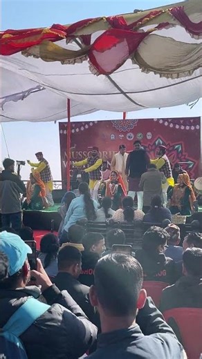 Pahadi dance in mussoorie and support me #youtubeshorts #dance #love #explore #fyp #ytshorts