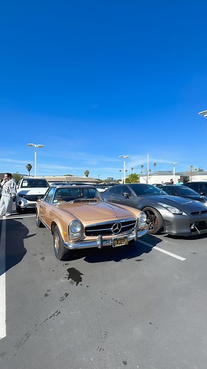 🇩🇪✨ Mercedes-Benz 280 SL “Pagoda” — the pinnacle of 1960s German grand touring. A perfect blend of timeless style, open-air luxury, and engineering excellence that still turns heads today. S Fun fact: The 280 SL gets its famous “Pagoda” nickname from its distinctive, concave hardtop. This unique design wasn’t just for style; it improved structural rigidity and visibility. 🏯📐 💬 Like ❤️, Share 📲, and Follow 🚀 for more timeless automotive classics! #DmitryVisuals #V8IM #V8IMedia #MercedesBen