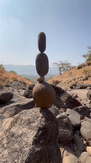 The Art of Rock Balancing | When Physics Becomes Poetry #rockbalancing
