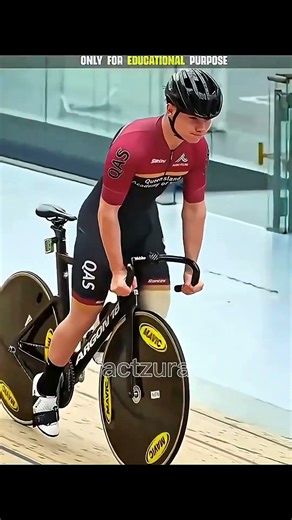 Don’t Try This Track Cycle 😳 No Brakes, No Gears… Then How Do You Stop?