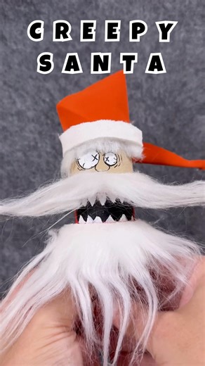 DIY CARDBOARD FUNNY SANTA #craftideas #cardboardcraft #christmascrafts #shorts