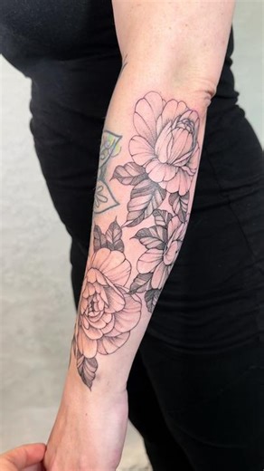 Peonies ✨ #tatteredlacetattooco #tatteredlacetattoo #finelinetattoo #tattooinspiration #inkart #tattoo #inktattoo #tattoostudio #ink #tattooartist #tattooideas #tattoosofinstagram #tattoos #inktherapy #tattooart #grandeprairietattoo #yqutattoo #yqu #delicatetattooer #tattootime #fyp #foryoupage #foryou
