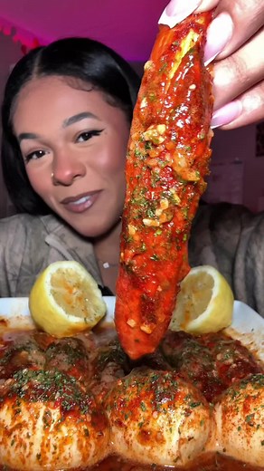 Seafood Boil Crab Mukbang: Spicy American Seafood Boil Recipe