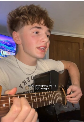 Beauty and a Beat Cover by Justin Bieber