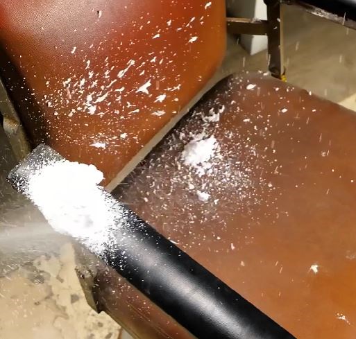 Epic transformation of an old barbershop chair! | 5-Minute Crafts Green