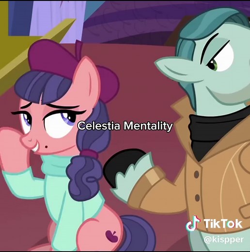 Exploring Canterlot with My Little Pony Characters