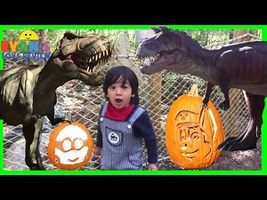 GIANT LIFE SIZE DINOSAUR at Thomas Land Amusement Park